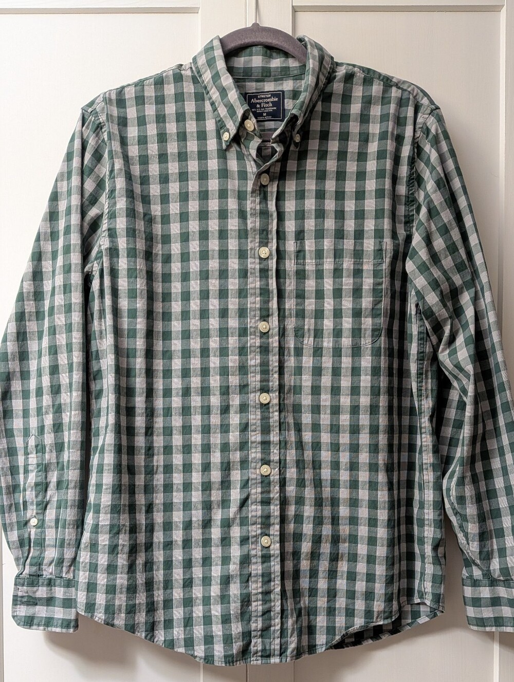 ABERCROMBIE & FITCH, Stretch, Gingham Button Down, Size Medium, EUC